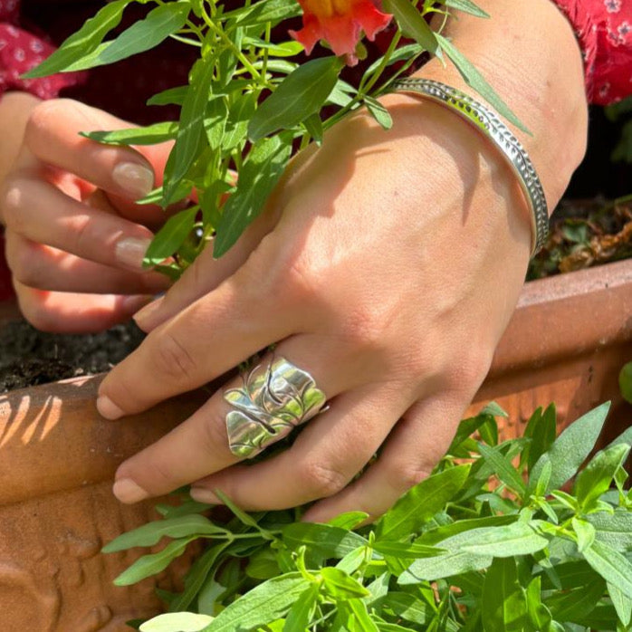 Laurel Leaf Bracelet TBR49