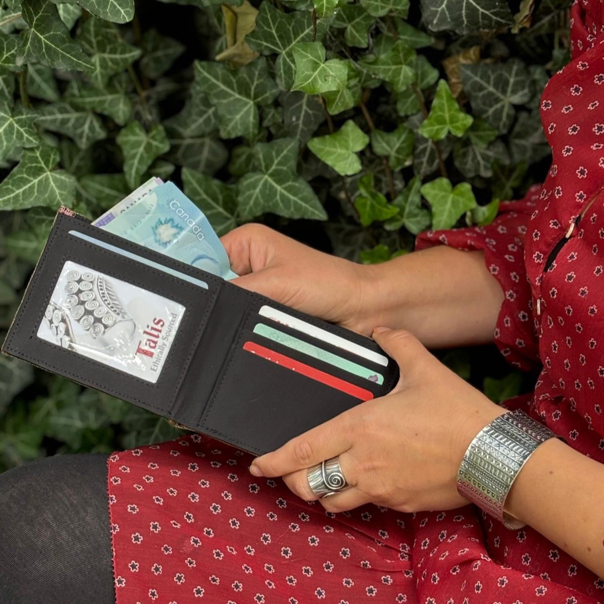 Recycled Net Wallet