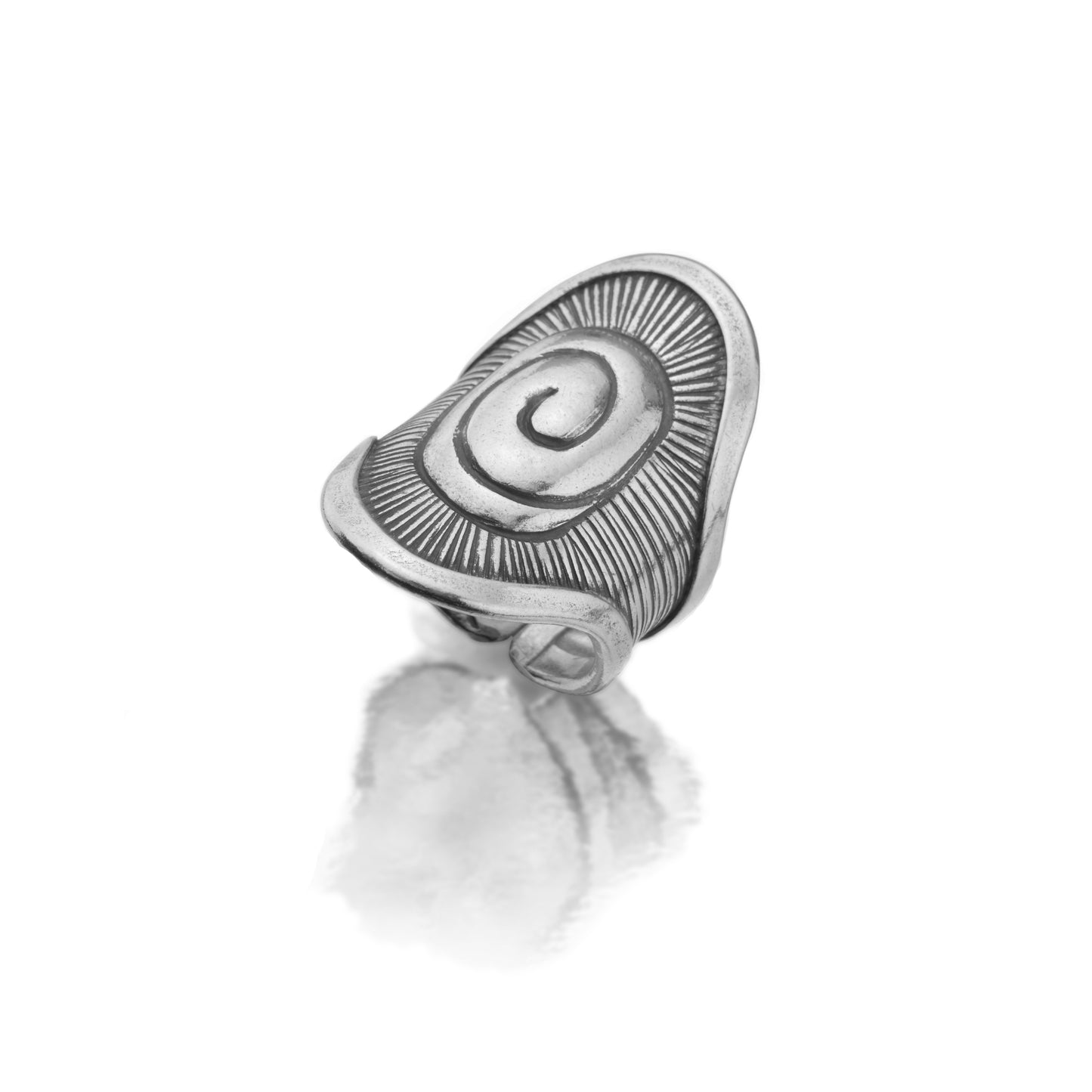 Spiral Stream Ring TR224