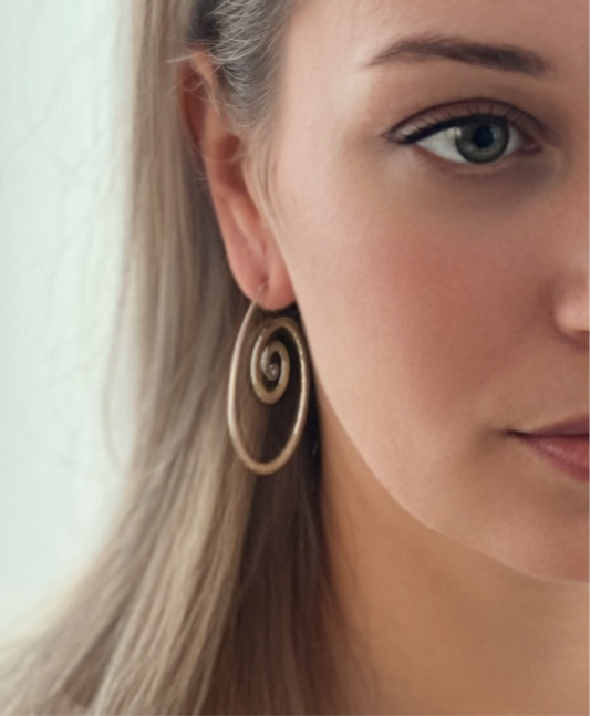 Swirling Light Earrings TE238