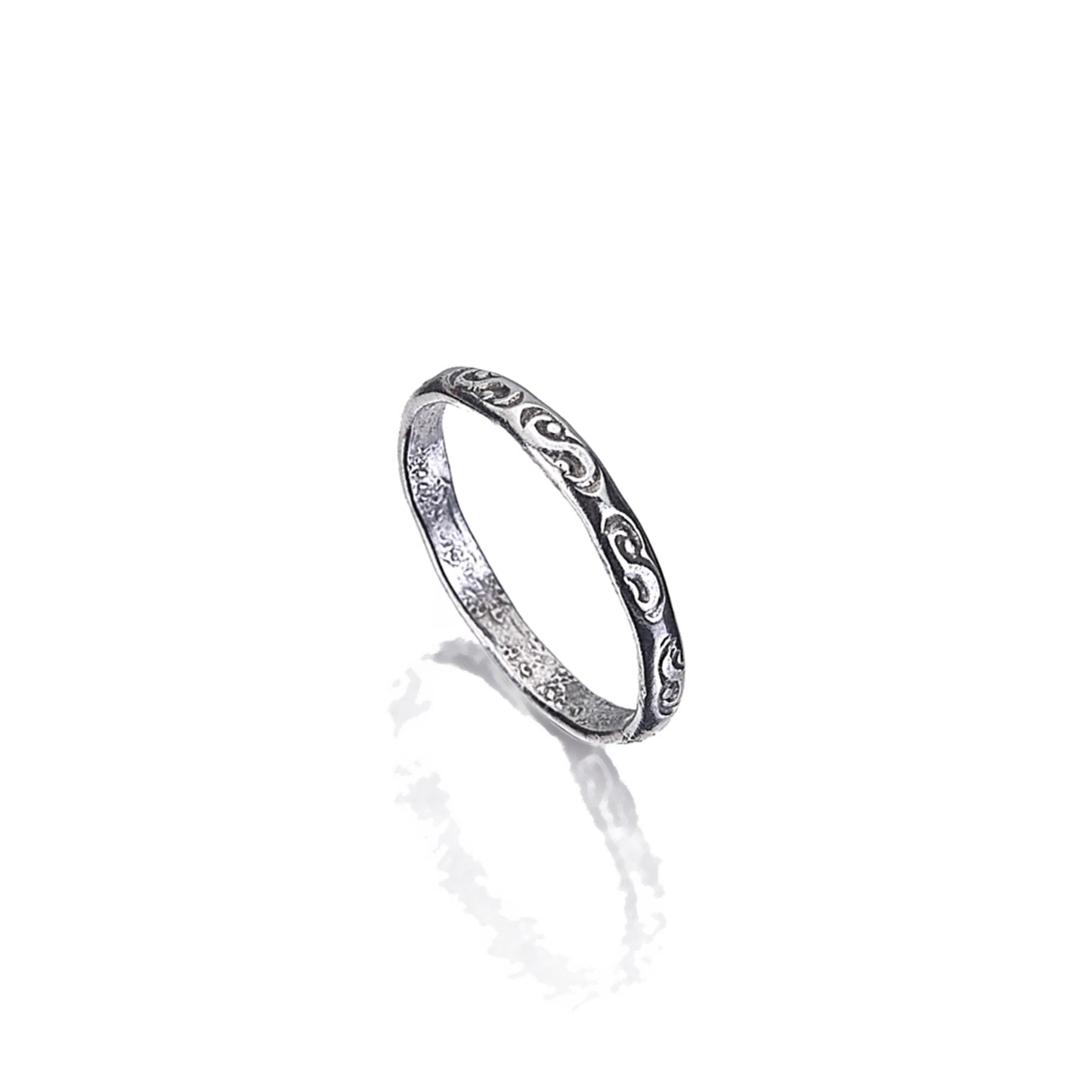 Swirling Edge Ring TR135