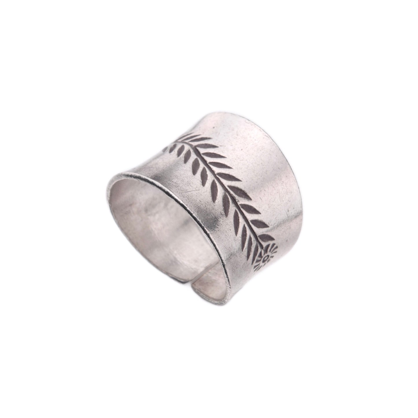 Wind Leaf Ring TR167