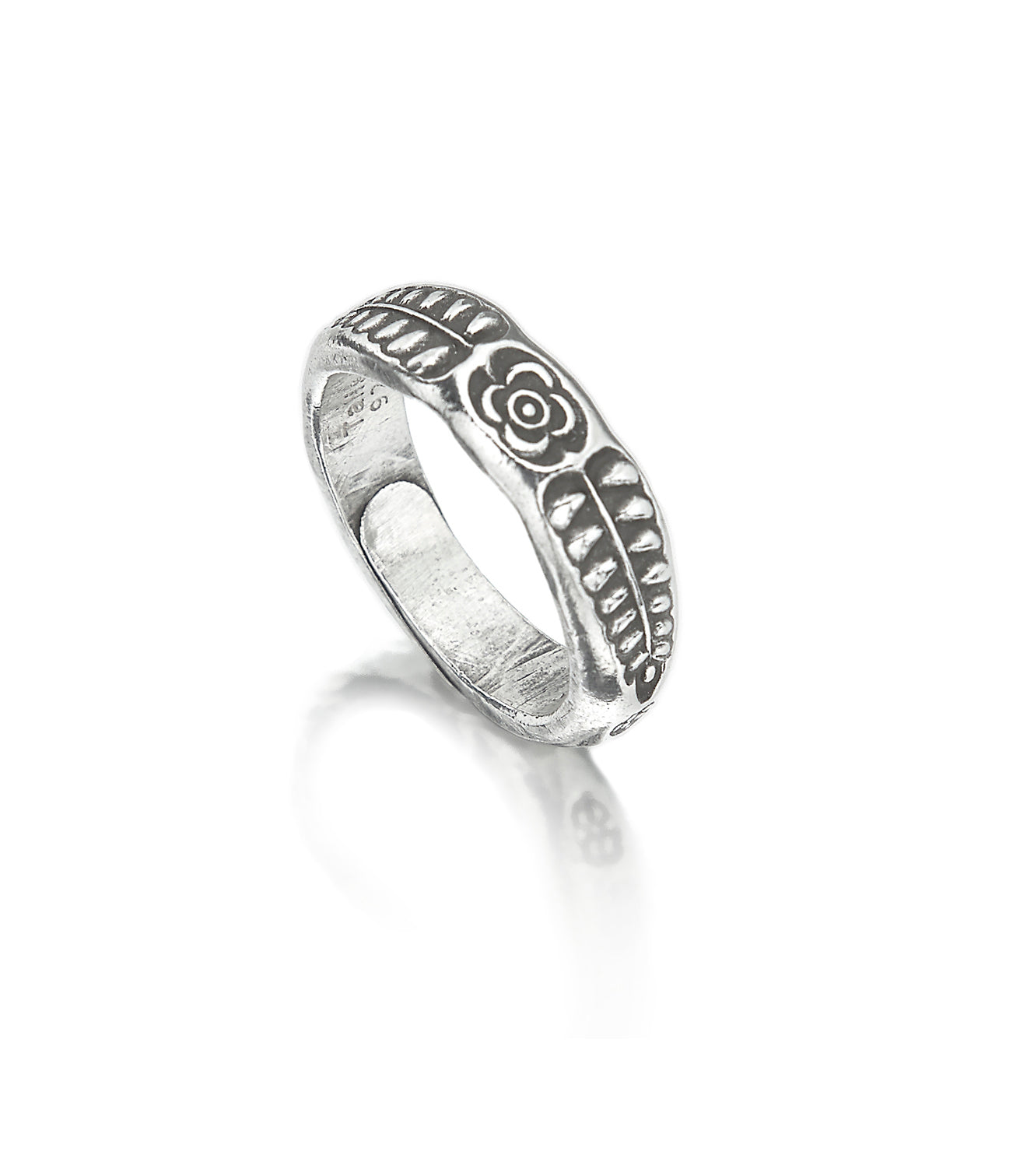 4 Petals Ring TR190