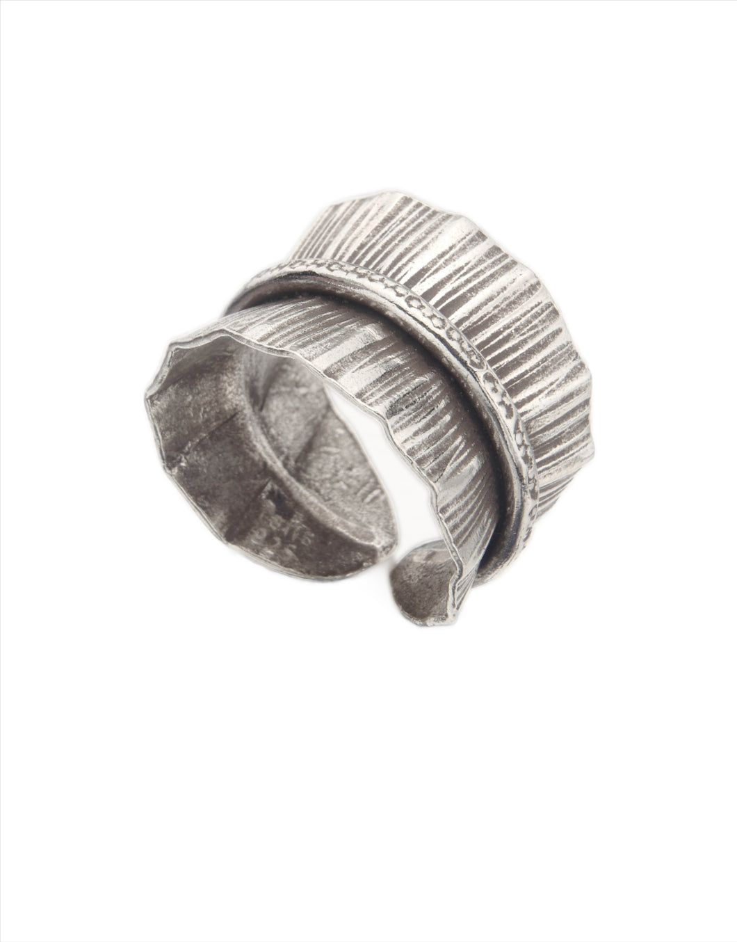 Ruffle Ring TR185