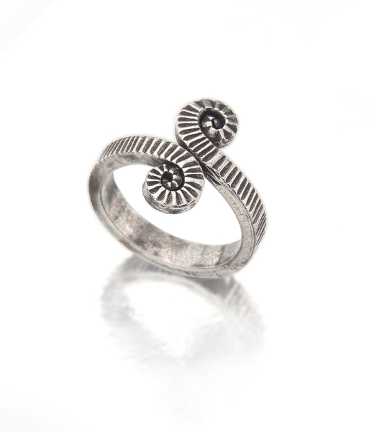 Twin Coiled Fern Ring TR231